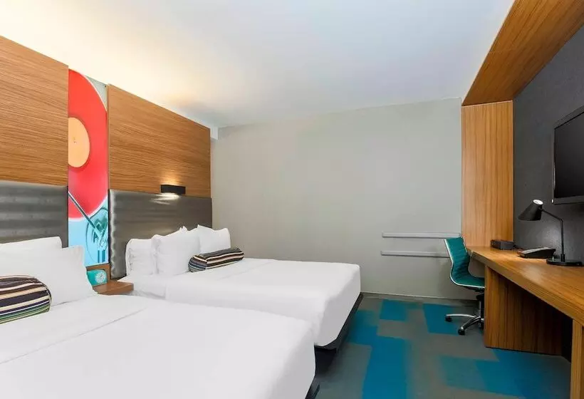 Aloft Harlem