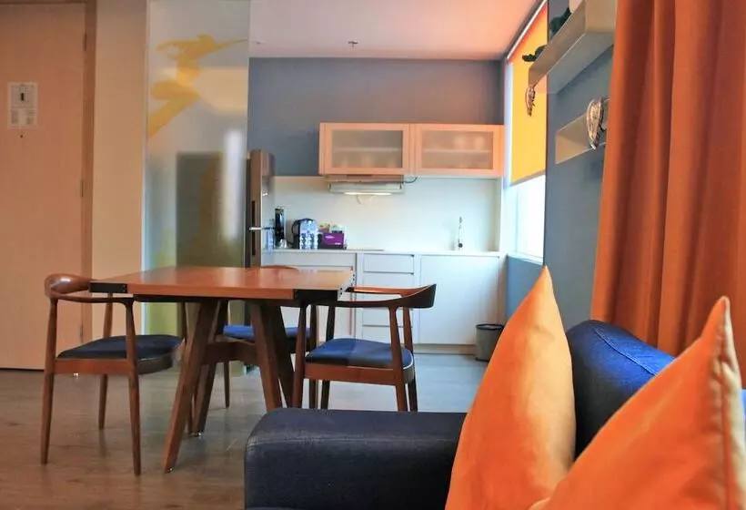 Fotos del hotel Mercure Jakarta Simatupang:  15