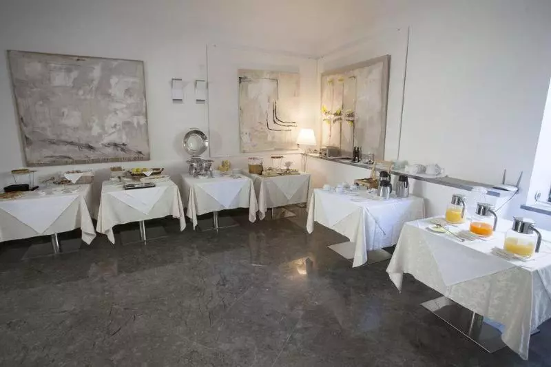 Fotos del hotel Palazzo Brunaccini:  16