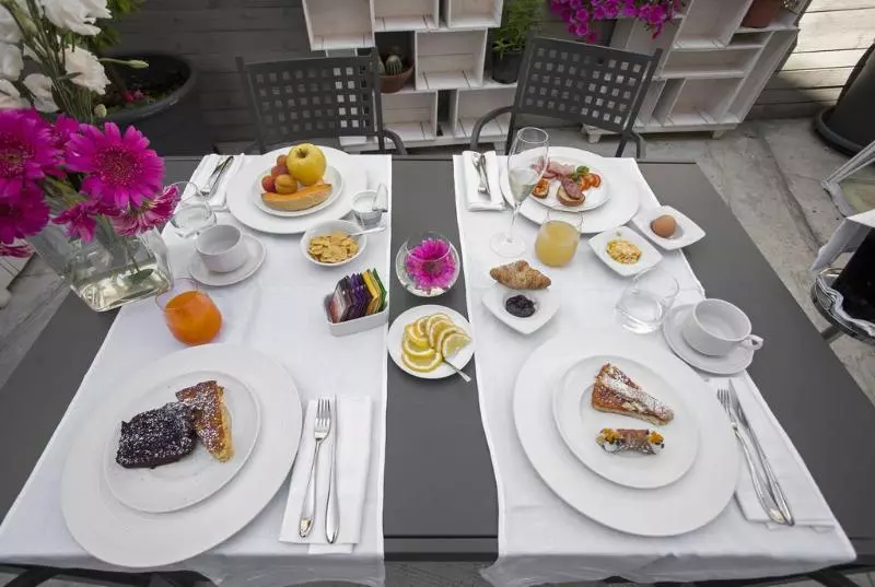 Fotos del hotel Palazzo Brunaccini:  21