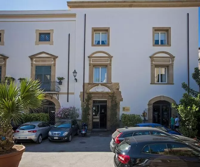 Fotos del hotel Palazzo Brunaccini:  22