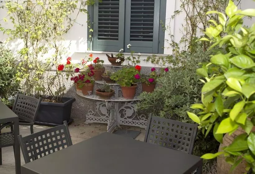 Fotos del hotel Palazzo Brunaccini:  5