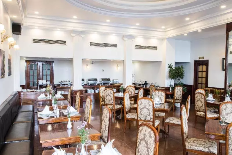 Fotos del hotel Riverside  Saigon:  4