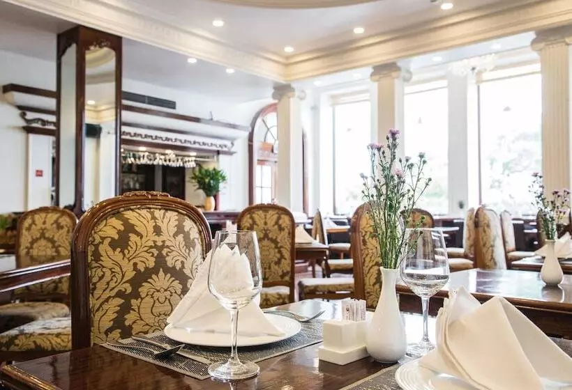 Fotos del hotel Riverside  Saigon:  14