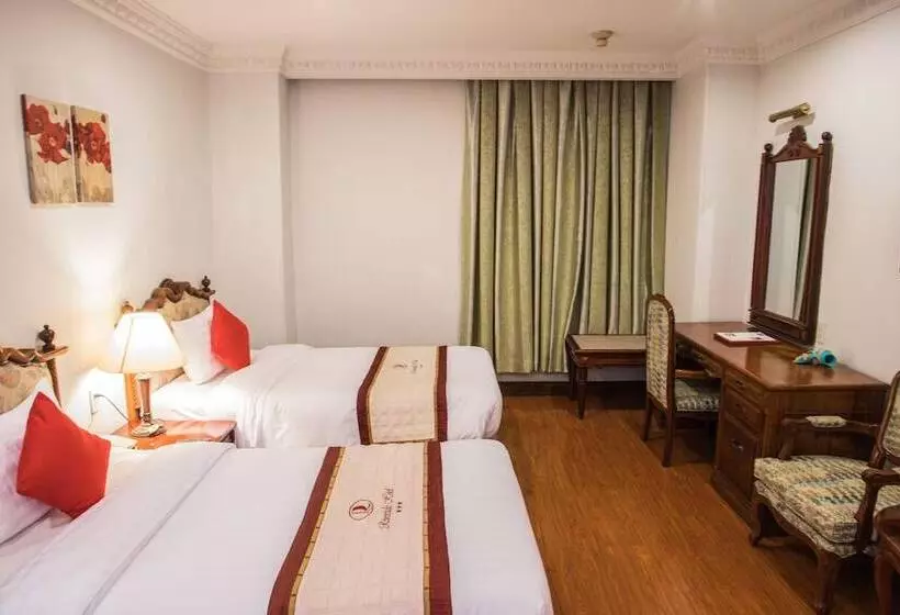 Fotos del hotel Riverside  Saigon:  24