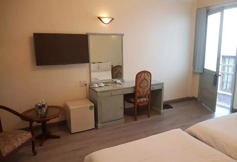 Fotos del hotel Riverside  Saigon:  25