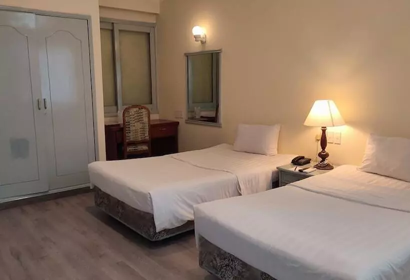 Fotos del hotel Riverside  Saigon:  8