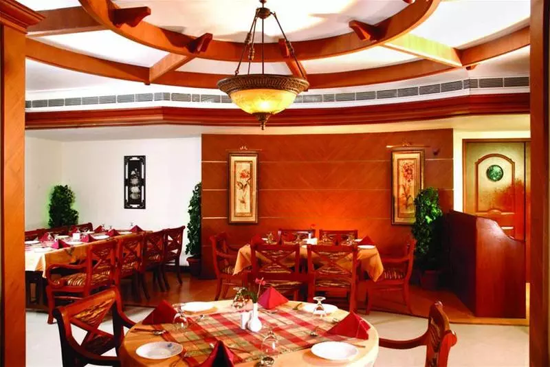 Fotos del hotel Maurya Rajadhani:  25