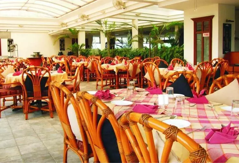 Fotos del hotel Maurya Rajadhani:  19