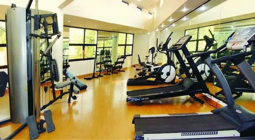 Fotos del hotel Maurya Rajadhani:  4