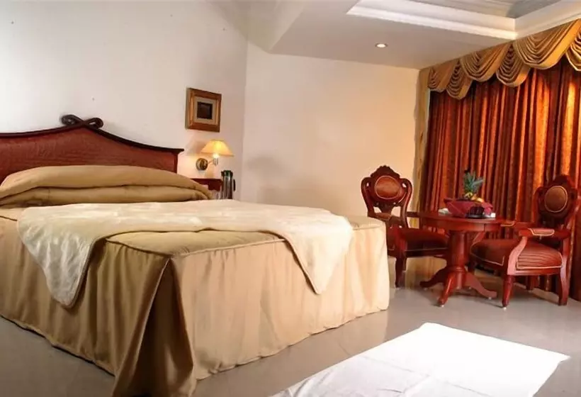 Fotos del hotel Maurya Rajadhani:  9