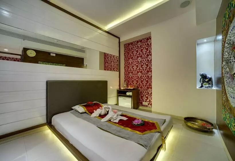 Ramee Grand  And Spa, Pune