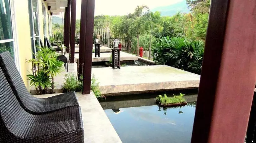 Fotos del hotel Mountain Creek Wellness Resort:  9