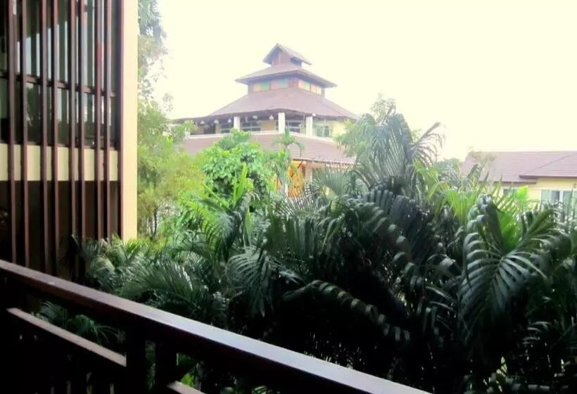 Fotos del hotel Mountain Creek Wellness Resort:  13