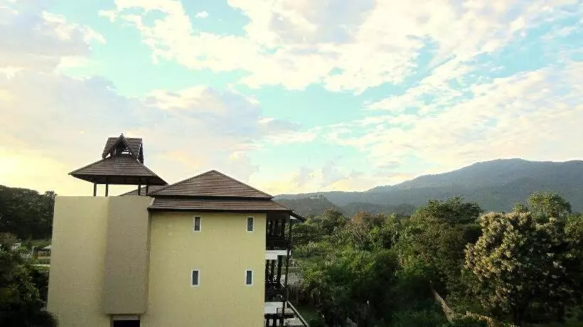 Fotos del hotel Mountain Creek Wellness Resort:  11