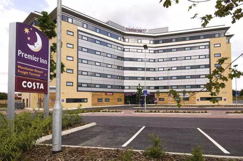 Premier Inn Manchester Airport Runger Lane North