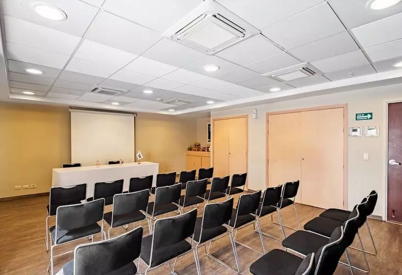 Fotos del hotel City Express Villahermosa:  8