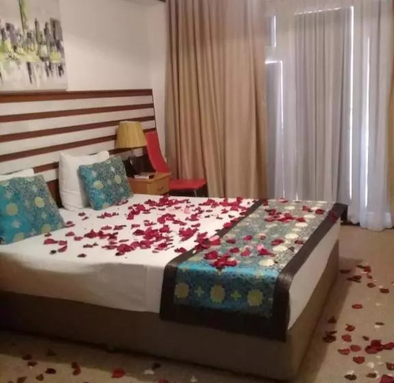 Fotos del hotel Gallery:  12