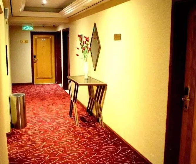 Fotos del hotel Nejoum Al Emarat:  2