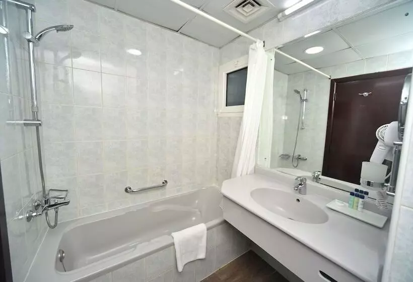 Fotos del hotel Nejoum Al Emarat:  8