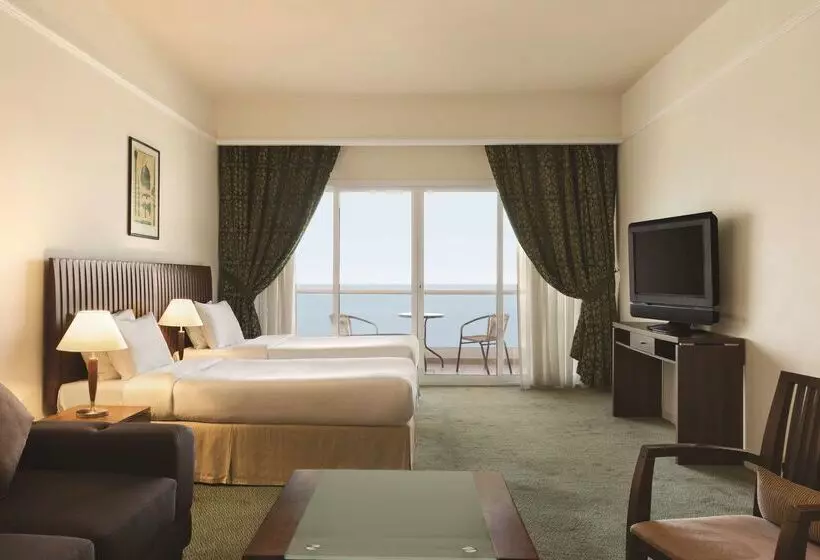 Fotos del hotel Ramada By Wyndham Beach Hotel Ajman:  22