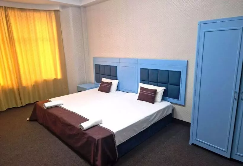 Fotos del hotel Safran:  7