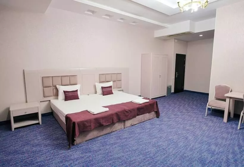 Fotos del hotel Safran:  12