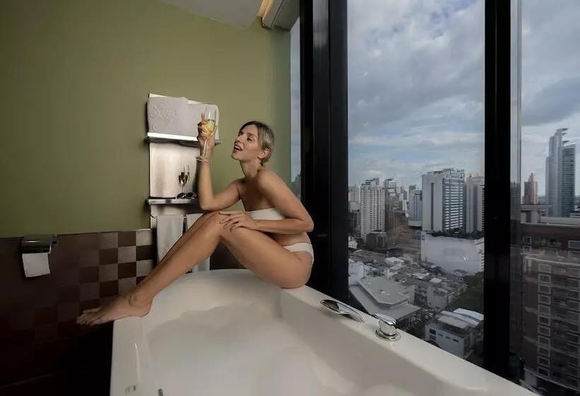 Fotos del hotel The Continent  Bangkok By Compass Hospitality:  25