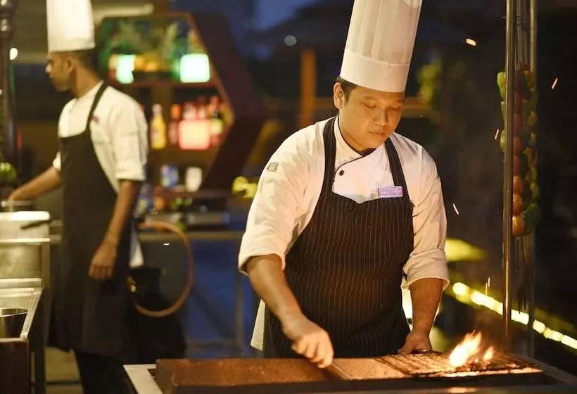 Fotos del hotel Crowne Plaza Kochi, An Ihg:  7