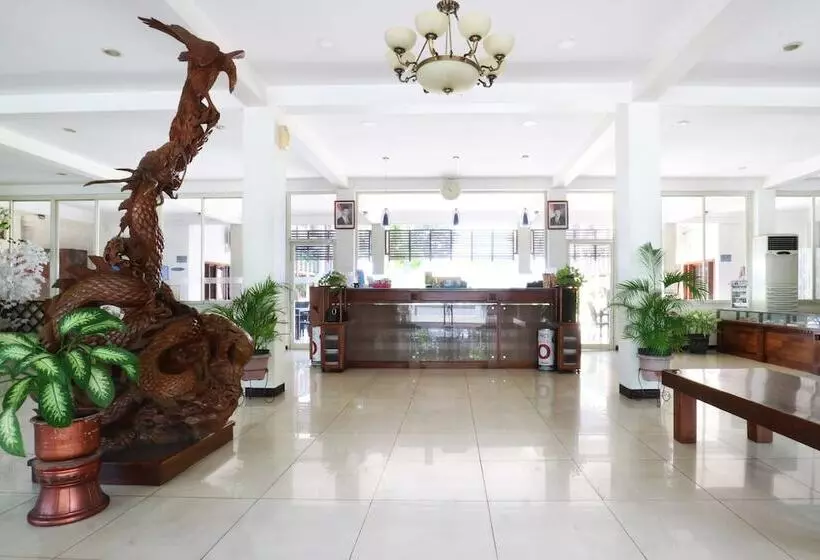 Fotos del hotel Pacific  Surabaya:  3