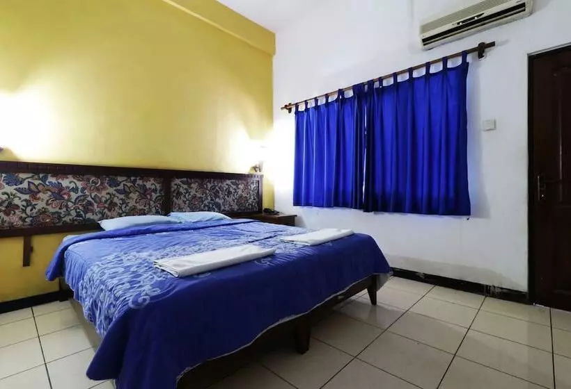 Fotos del hotel Pacific  Surabaya:  2