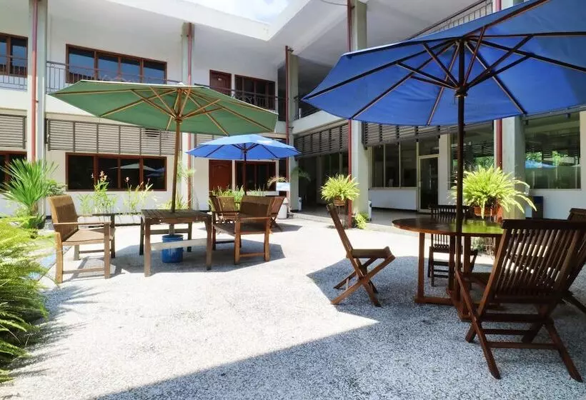 Fotos del hotel Pacific  Surabaya:  11