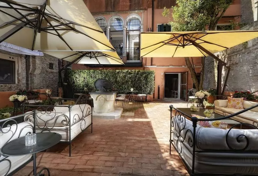 Fotos del hotel Palazzetto Madonna:  12