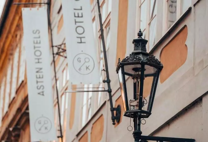 Boutique  Golden Key