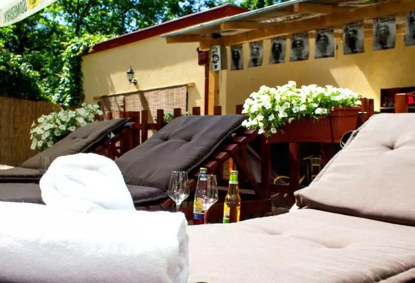 Fotos del hotel Villa Mystique:  4