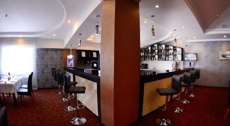 Fotos del hotel New Baku:  4