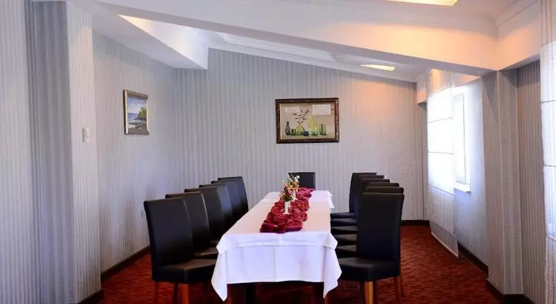 Fotos del hotel New Baku:  7