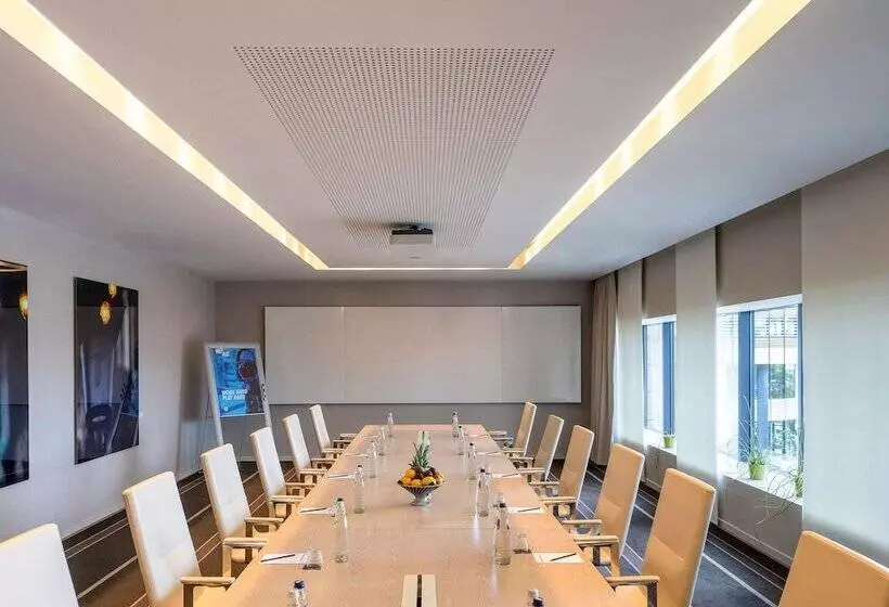 Fotos del hotel Pullman Brussels Centre Midi:  4