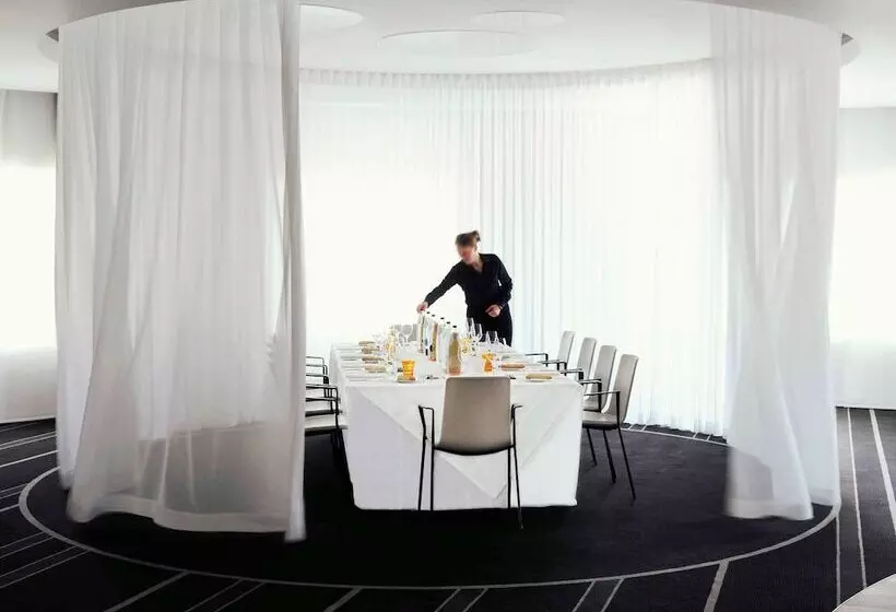 Fotos del hotel Pullman Brussels Centre Midi:  18