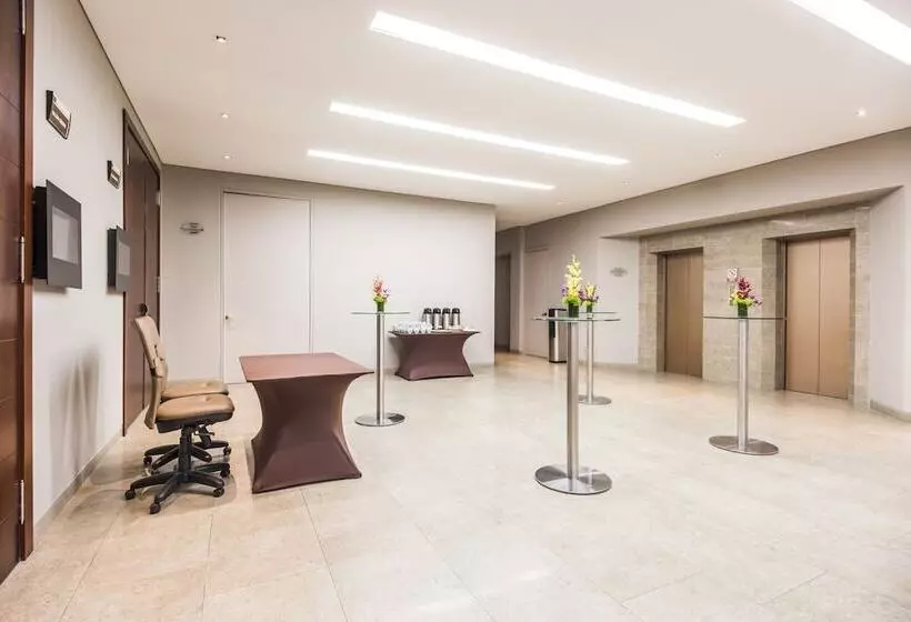 Fotos del hotel Rosales Plaza:  4