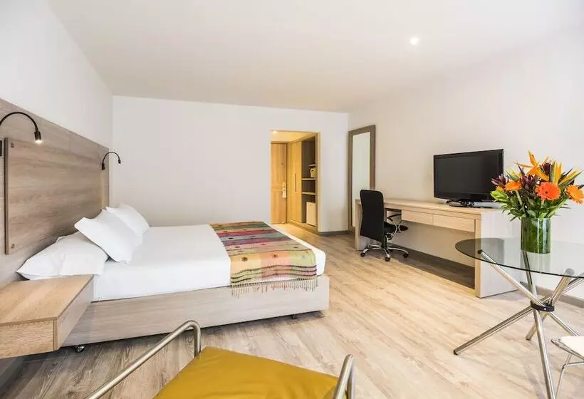 Fotos del hotel Rosales Plaza:  19