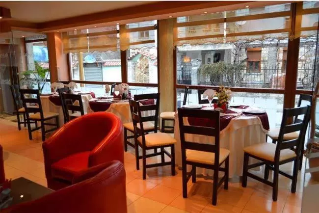 Fotos del hotel Smerald:  9