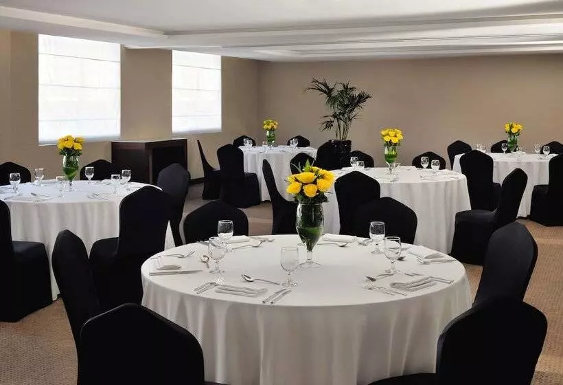 Fotos del hotel Mövenpick  Apartments Al Mamzar Dubai:  25