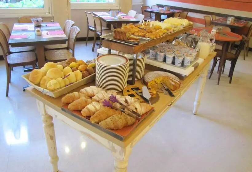 Fotos del hotel Park Hotel Meublé:  23