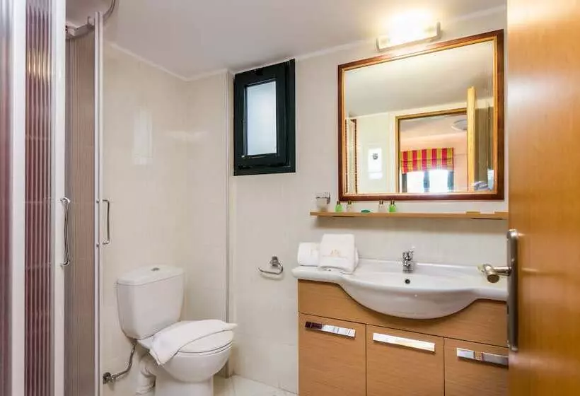 Fotos del hotel Pilot's Villas Luxury Suites:  5