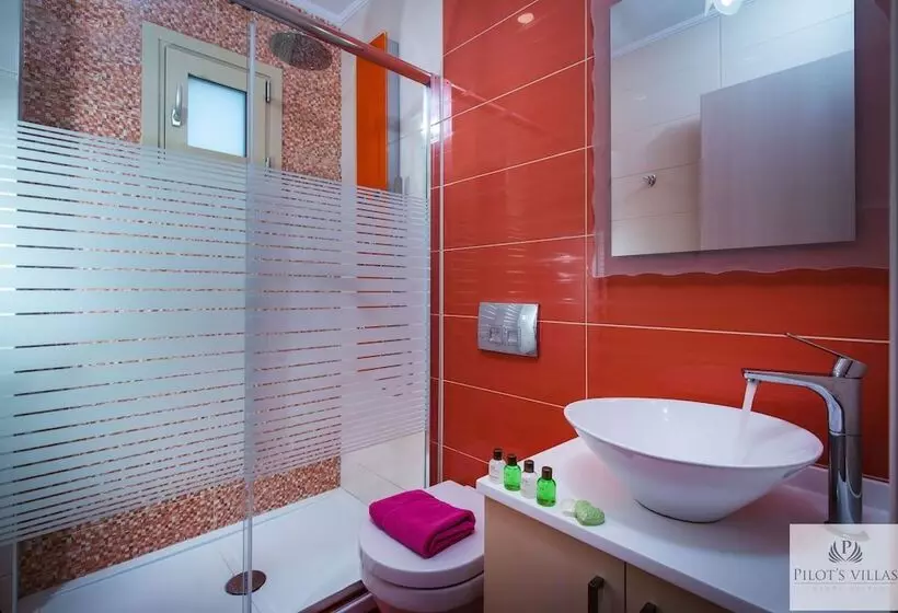 Fotos del hotel Pilot's Villas Luxury Suites:  14