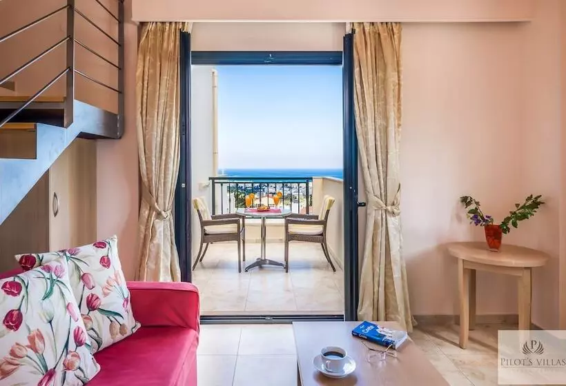 Fotos del hotel Pilot's Villas Luxury Suites:  15