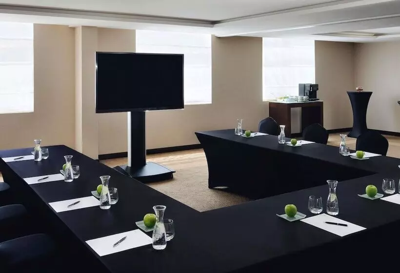Fotos del hotel Mövenpick  Apartments Al Mamzar Dubai:  39