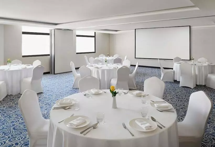 Fotos del hotel Mövenpick  Apartments Al Mamzar Dubai:  52