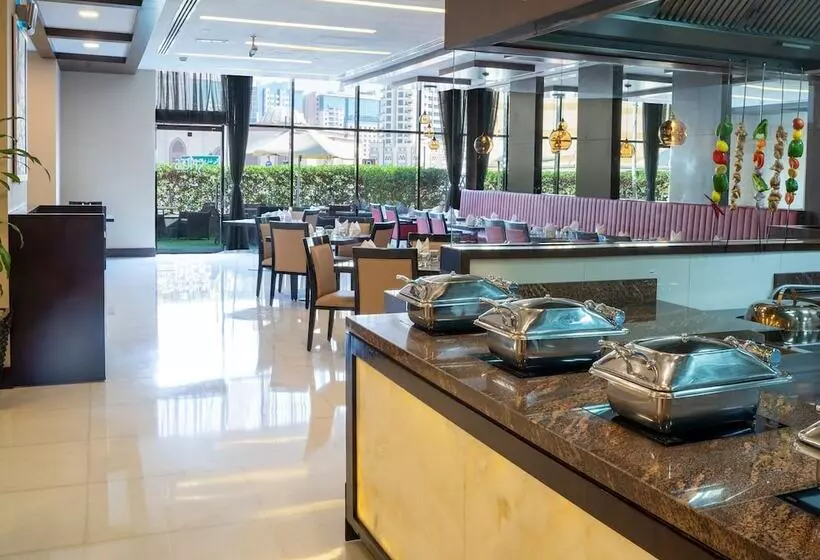 Fotos del hotel Mövenpick  Apartments Al Mamzar Dubai:  65